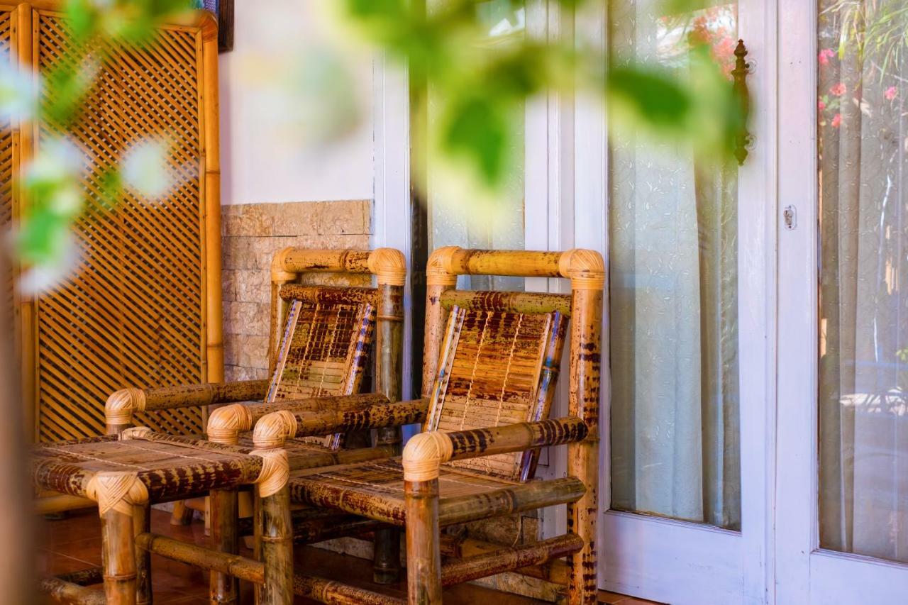 Hotel Oyo 1373 Chili Gili Gili Trawangan Exterior foto