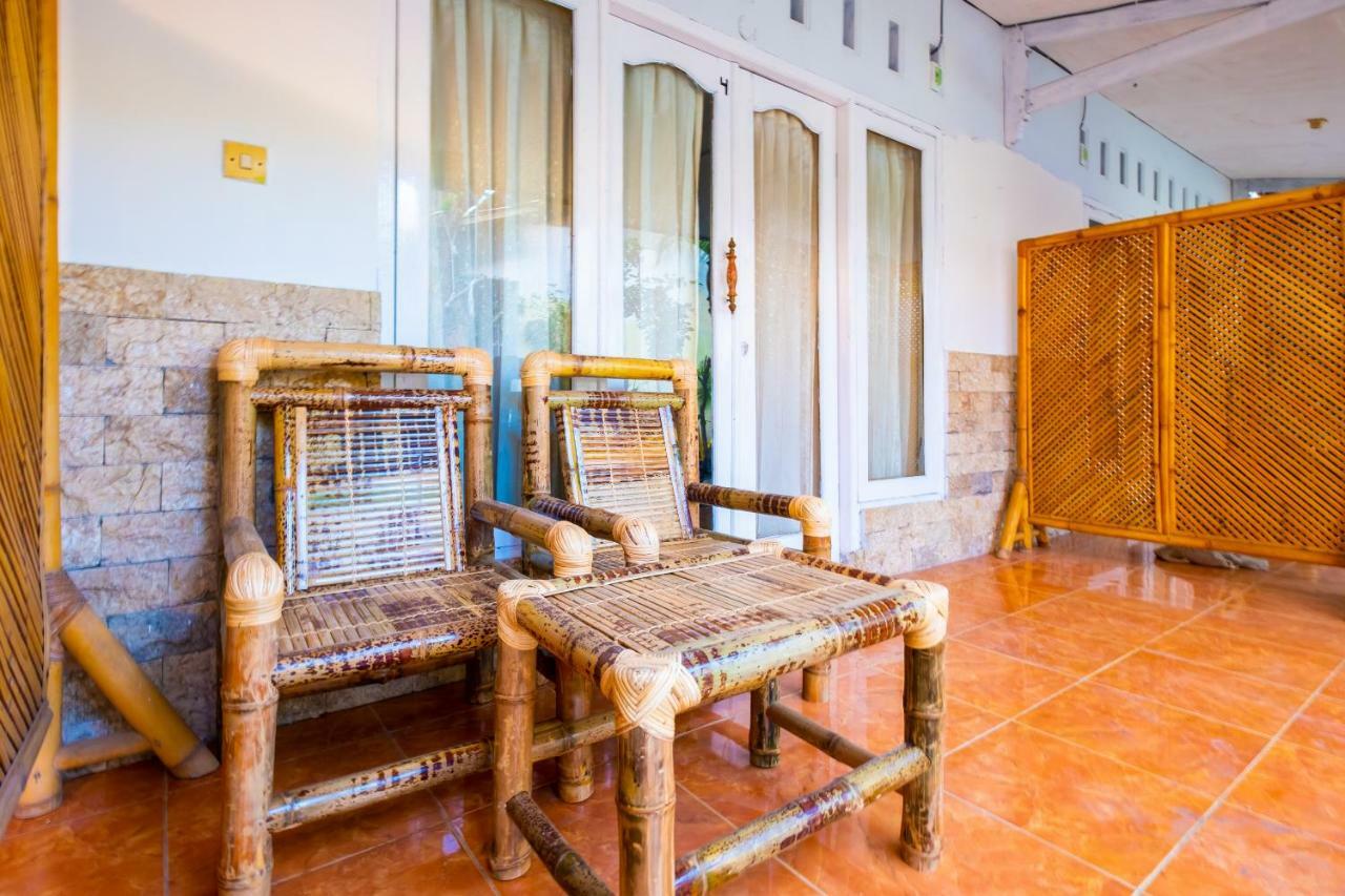 Hotel Oyo 1373 Chili Gili Gili Trawangan Exterior foto